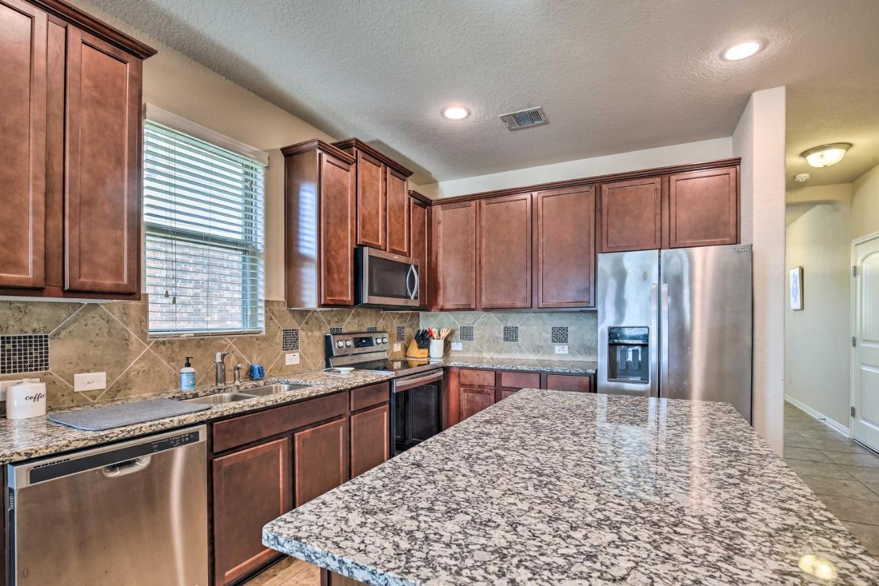 San Antonio Home With Yard About 8 Mi To Lackland! Esterno foto